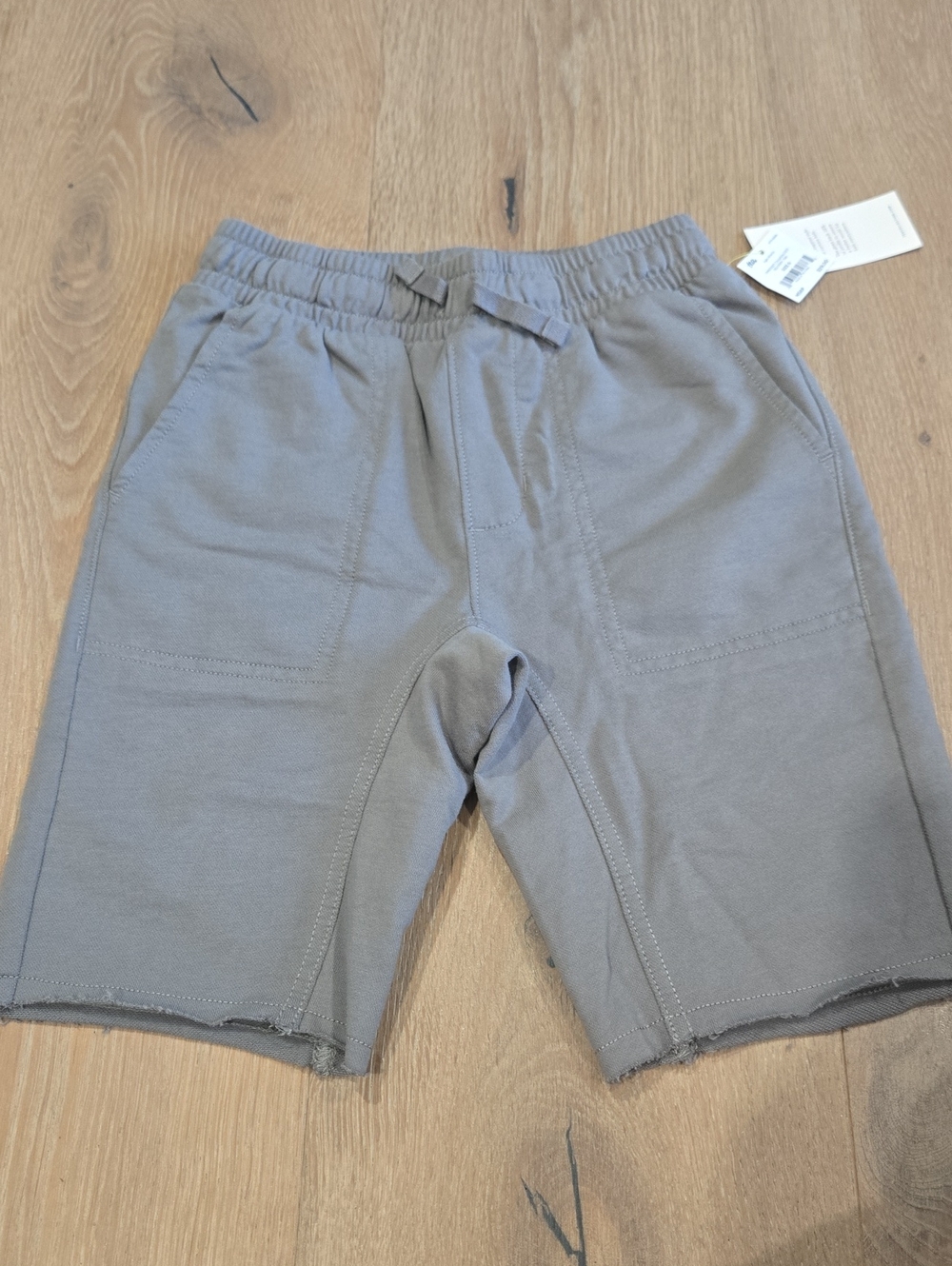 NWT Tea Collection Boys Sz 6 Grey Gym Shorts